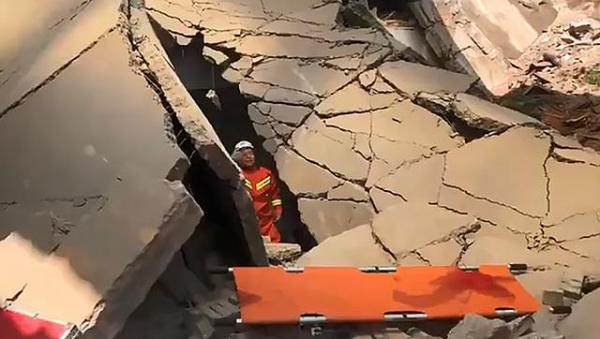 山西饭店坍塌事故的警示—为什么LOFT夹层要防止脆性破坏？缩略图