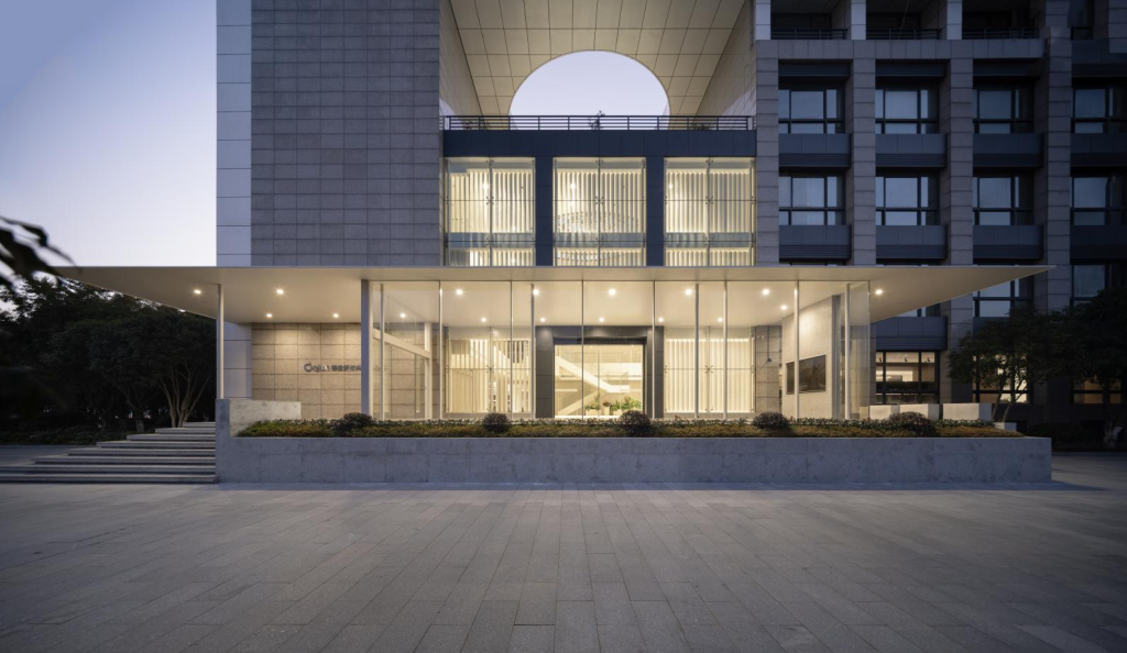 超薄屋面结构让建筑创作自由?5大应用形式展示!插图14 超薄屋面结构让建筑创作自由?5大应用形式展示!插图14