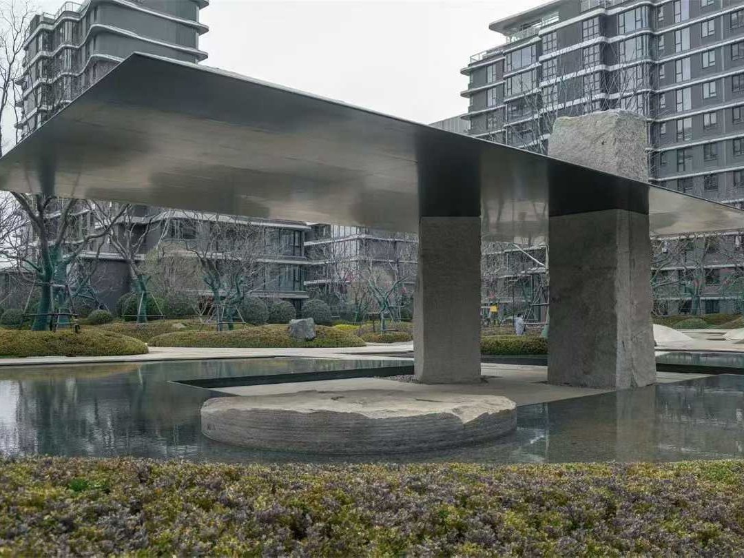 “精诚所至，金石为开”